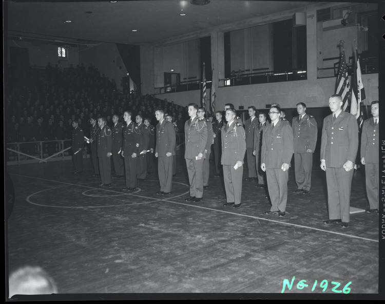 Group portrait / Grace Hall / ROTC; Awards | Lehigh Preserve