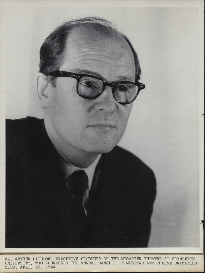Black and white photo portrait photo, caption reads Mr. Arthur Lithgon ...